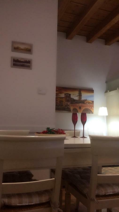 Deneb 19 Apartment Verona Ngoại thất bức ảnh